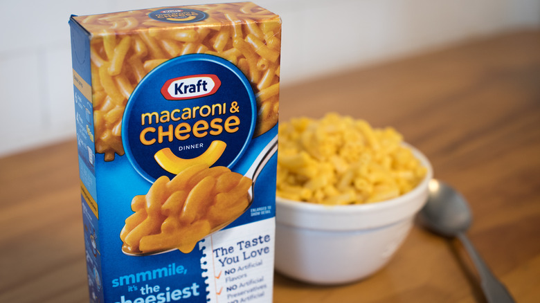 Kraft macaroni and cheese in bowl with box