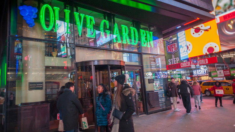 Times Square Olive Garden