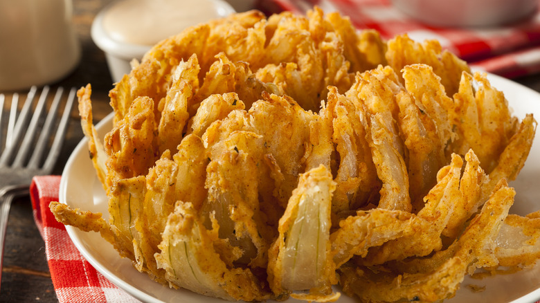 Bloomin onion on a plate