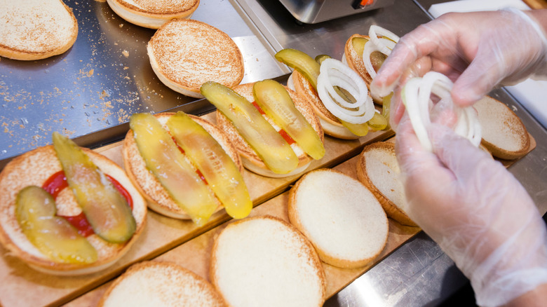 Steak n Shake burgers being prepared