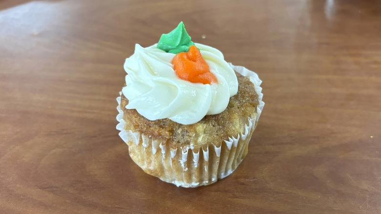 Golden Corral carrot cupcake