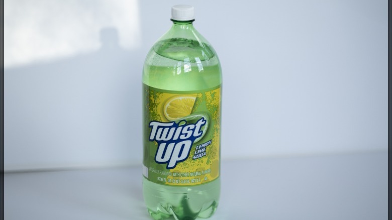 Twist Up Lemon Lime Soda