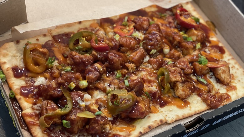 a honey BBQ pizza