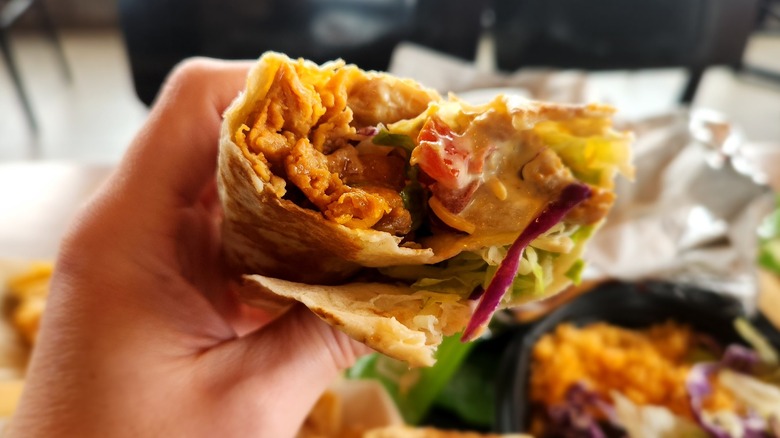 We Tried Everything On Taco Bell's Cantina Chicken Menu, And We Think ...