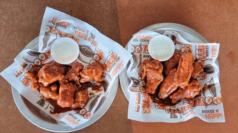 Hooters Ghost Pepper hot wings