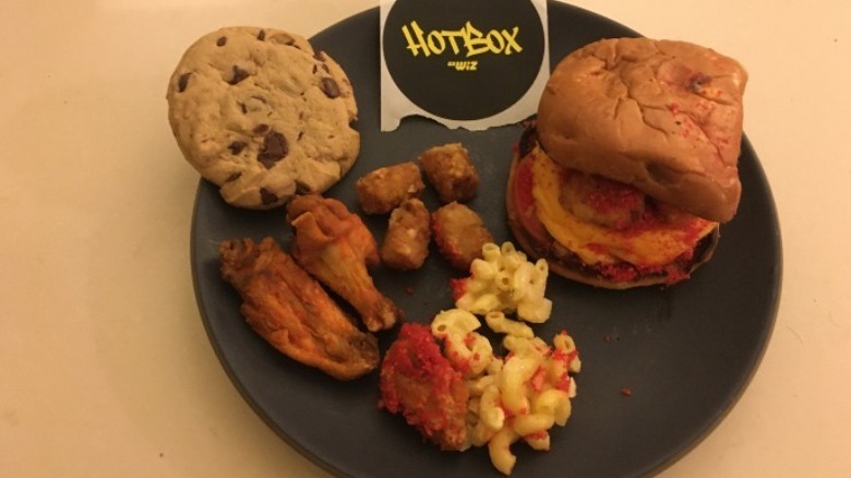 plate of HotBox