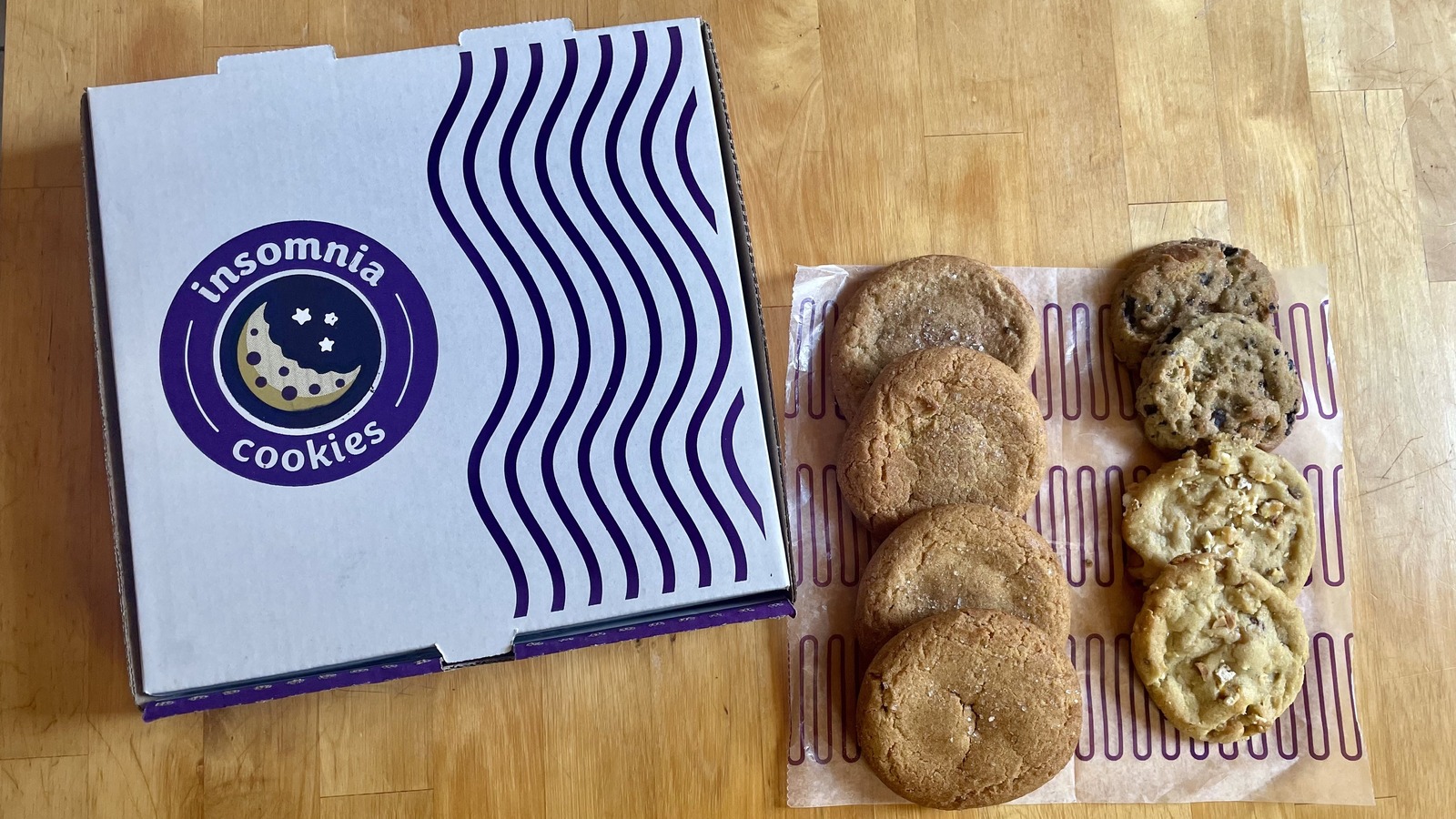 insomnia-cookies-nutrition-blog-dandk