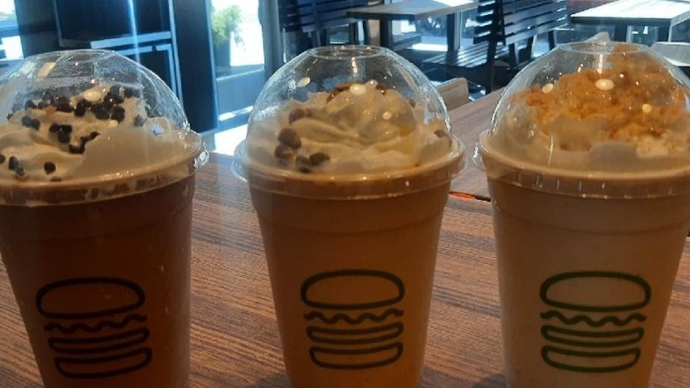 shake shack fall shakes