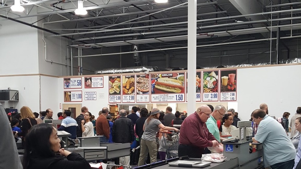 busy costco food court