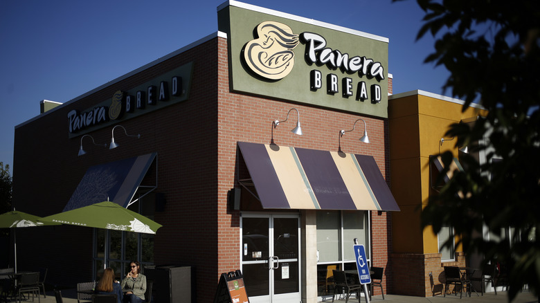 Panera Bread storefront