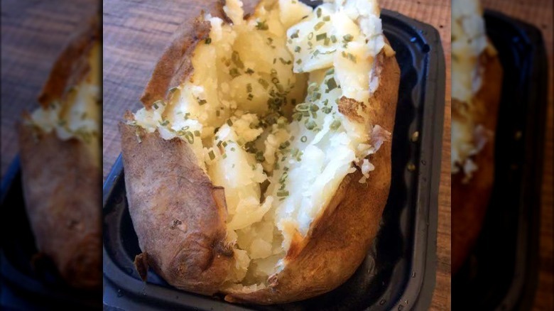 A Wendy's Sour Cream & Chive Baked Potato