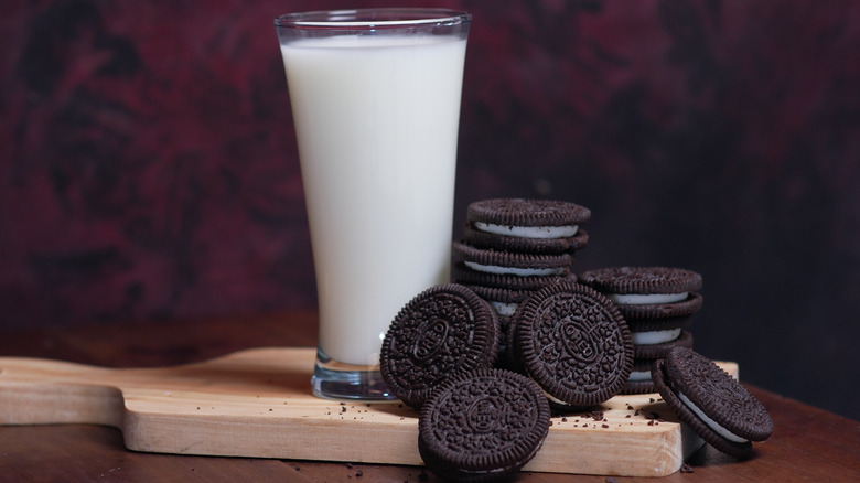 Oreos and milk