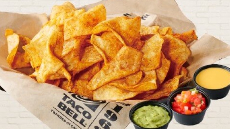 Taco Bell Japan premium nachos