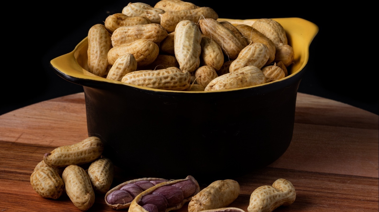 What Are Boiled Peanuts And How Do You Eat Them 