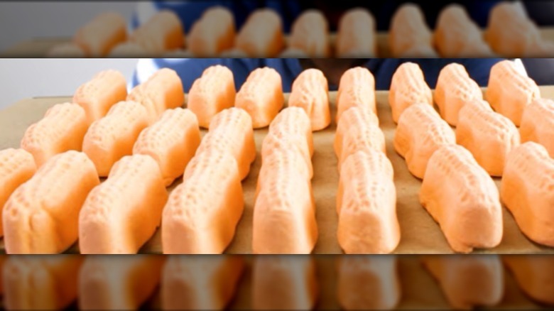 Circus peanuts being made