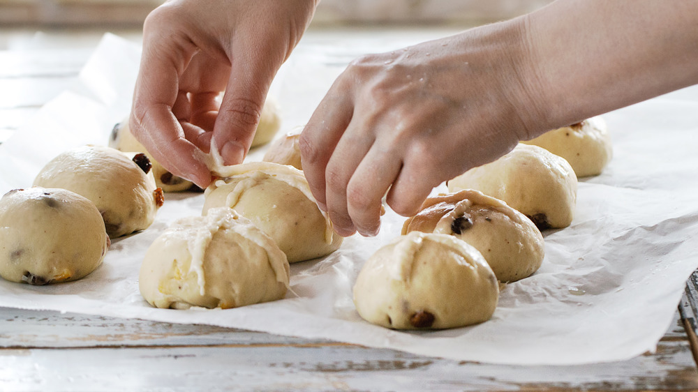 Hot cross bun dough