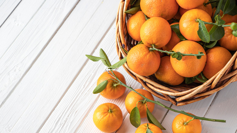 A bowl of mandarins