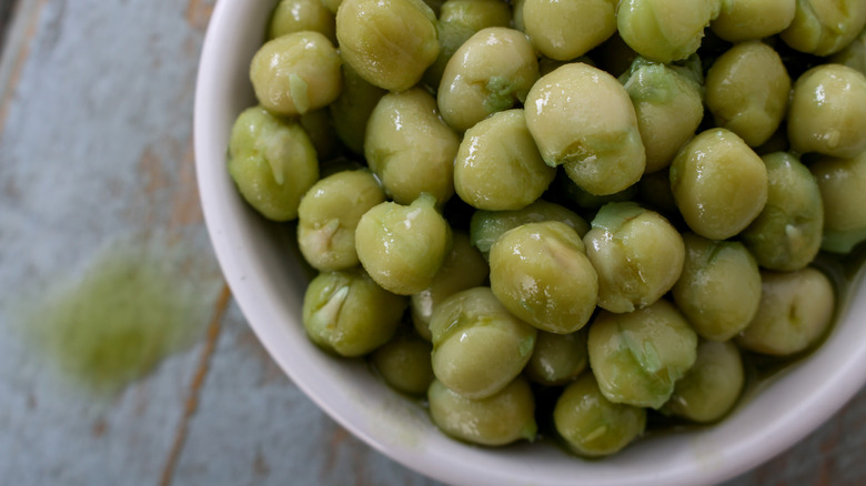 A bowl of marrowfat peas