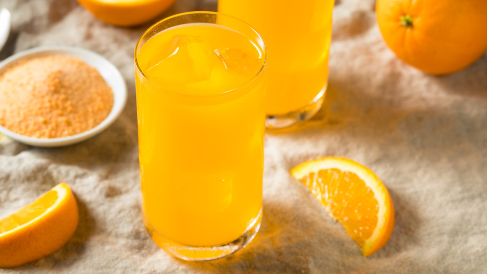 Orange juice with powder