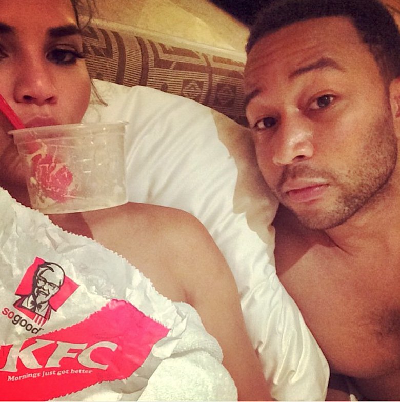  Chrissy Teigen kfc