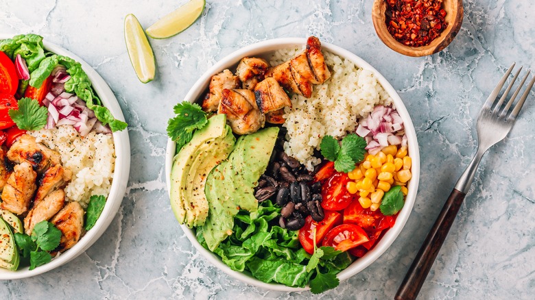 chicken rice bowl with veggies