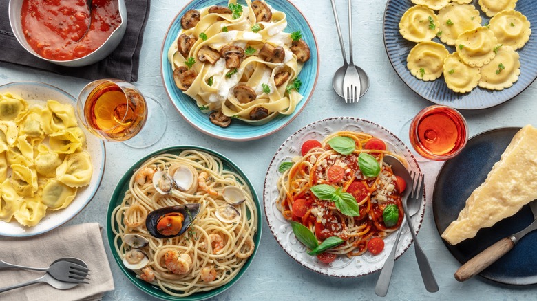 different types of pasta dishes