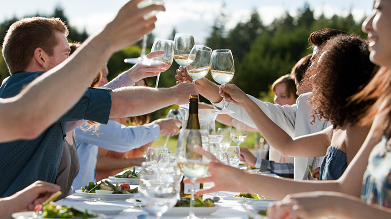 Diners enjoy the outdoors