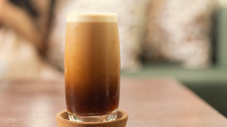 Nitro cold coffee beverage