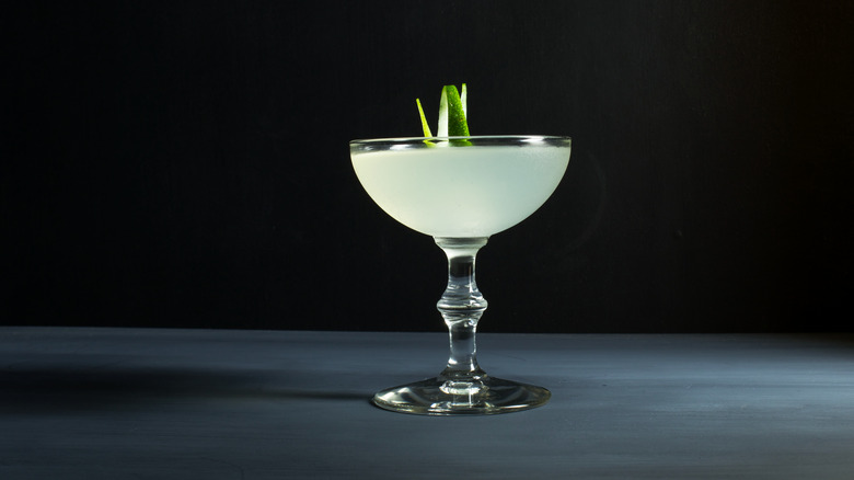 Gimlet with lime wheel