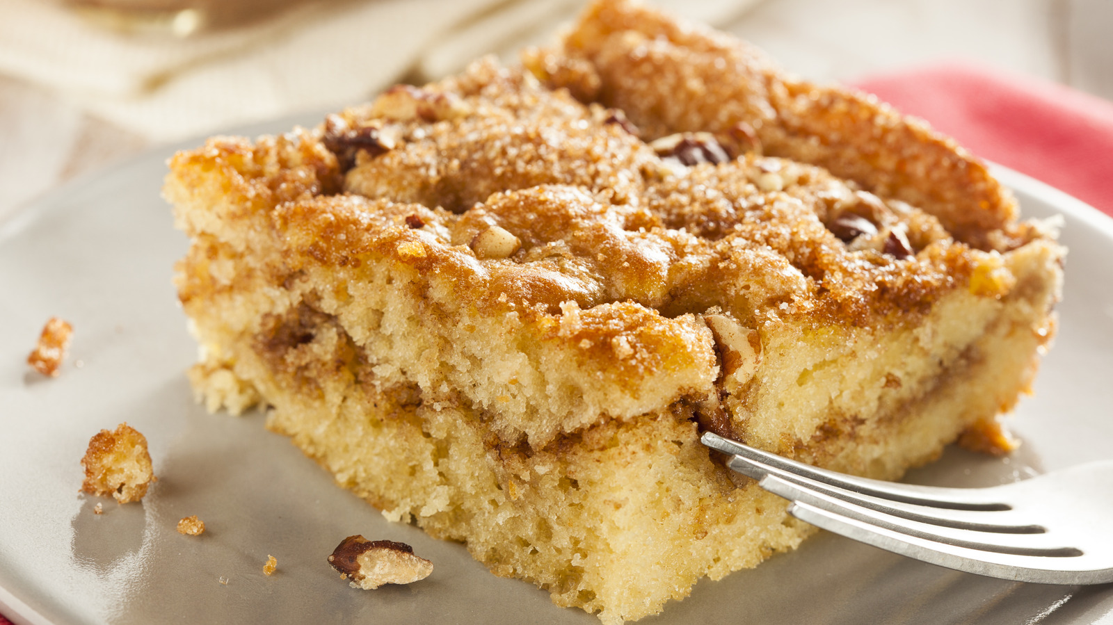 Almonds Crumble Cake