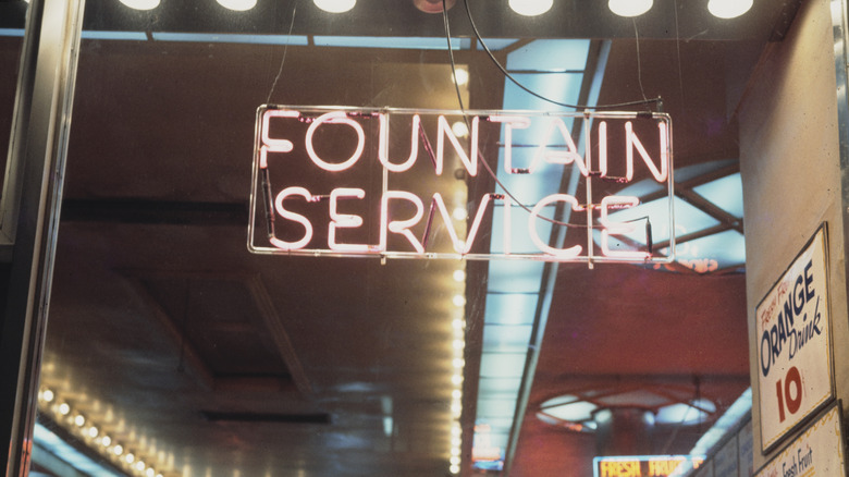 NYC soda fountain