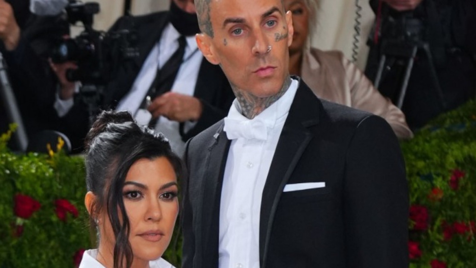 Kourtney Kardashian, Travis Barker Head to Pre-Wedding Lunch in Black  Ensembles