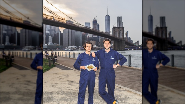 Alessandro Biggi and  Francesco Brachetti, Brooklyn Bridge