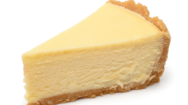 Cheesecake slice