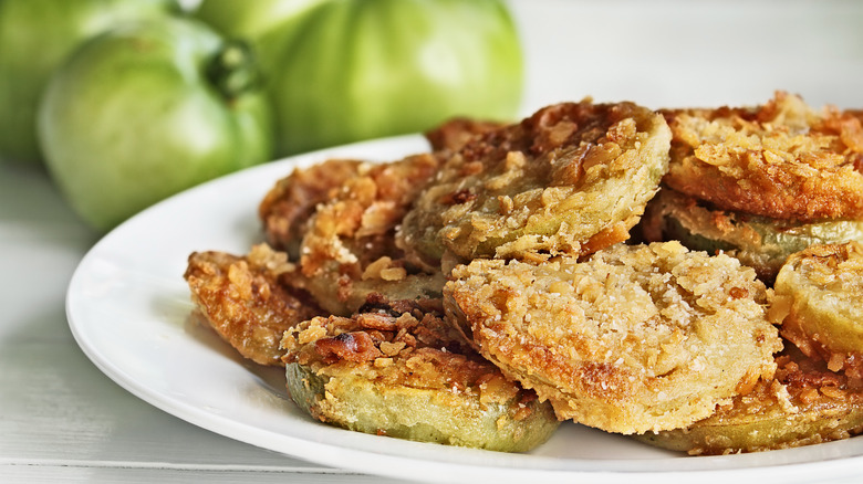 plate of fried green tomatoes