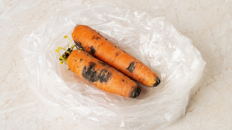 Moldy carrots