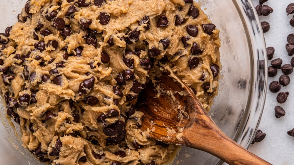 Chocolate chip cookie batter