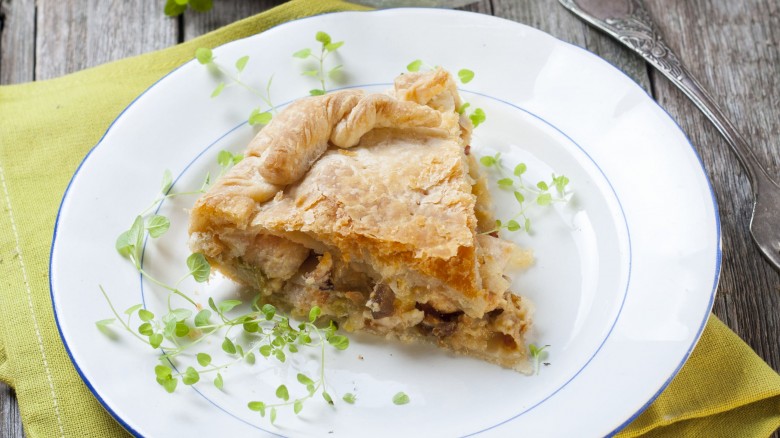 Chicken and leek pie