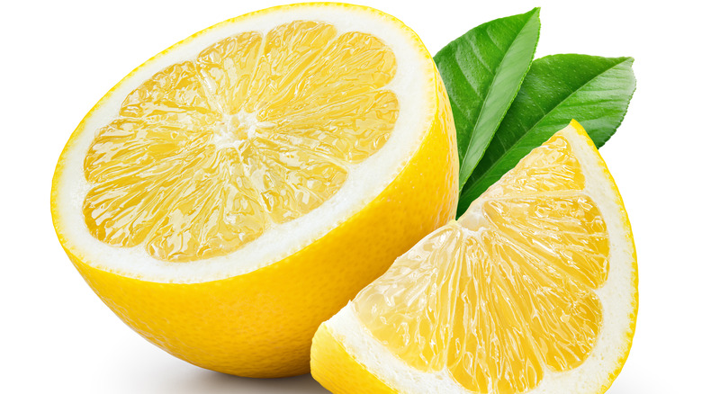 sliced lemon wedges