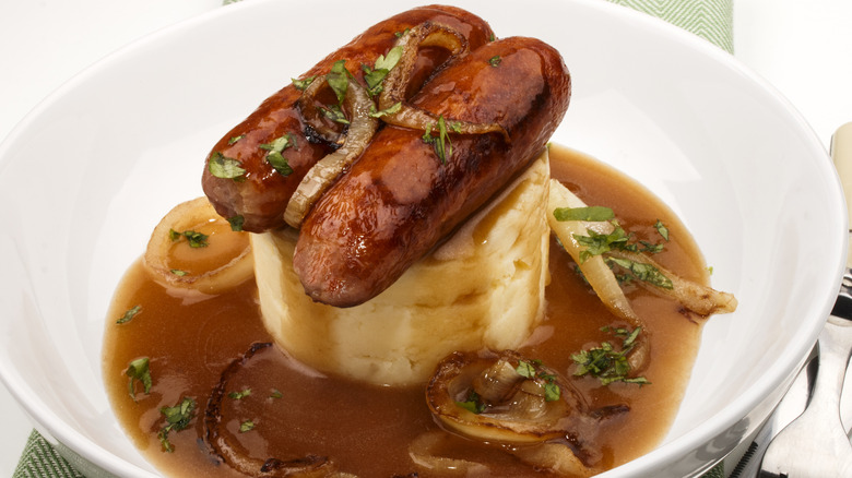fancy plated bangers and mash