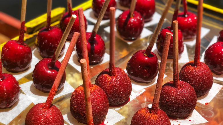 chamoy candy apples