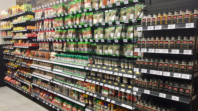 Spice aisle