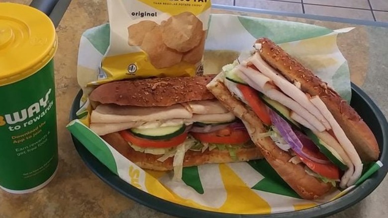 Subway deluxe sandwich