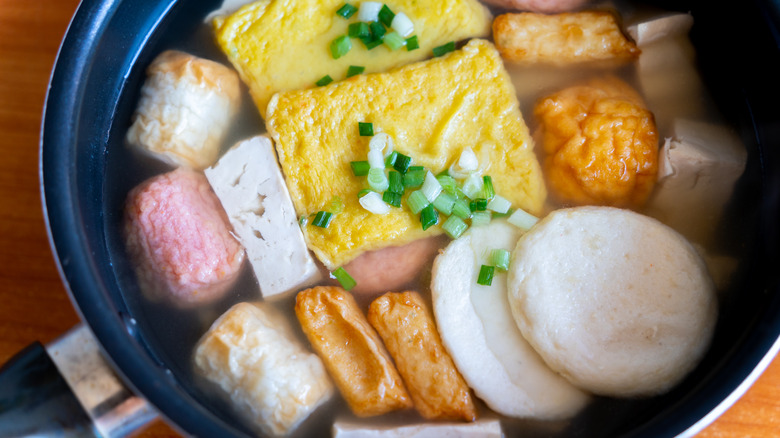 Fish cake soup with several types of fish cakes