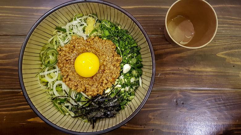 bowl of abura soba