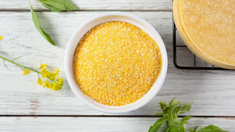 bowl of cornmeal