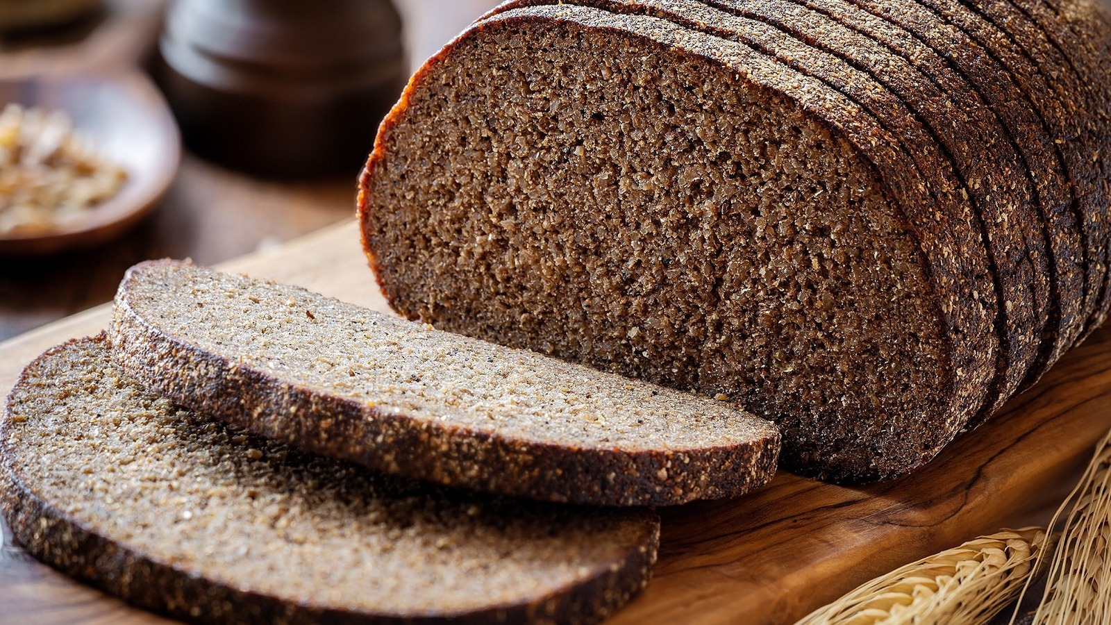 What Is Rye Bread And Is It Nutritious 