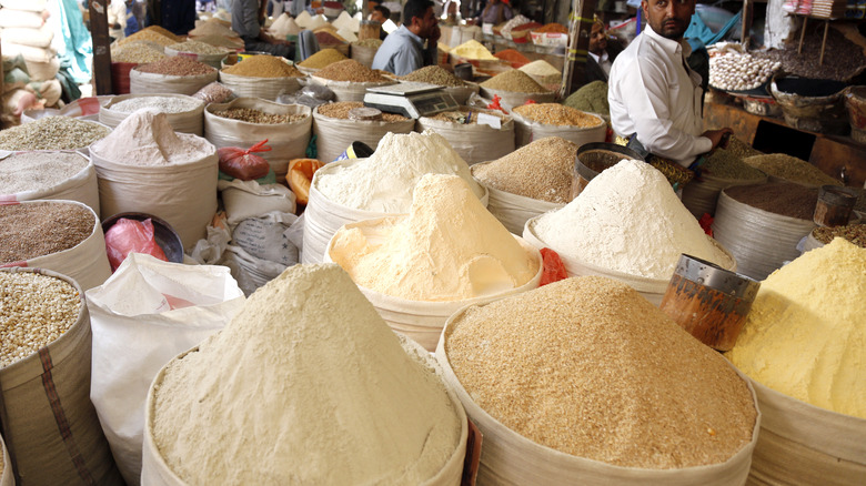 Different types of flour 