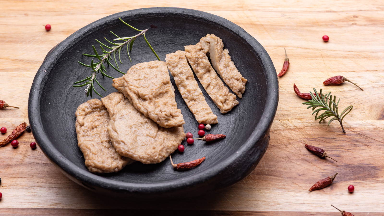 What Is Seitan And What Does It Taste Like?