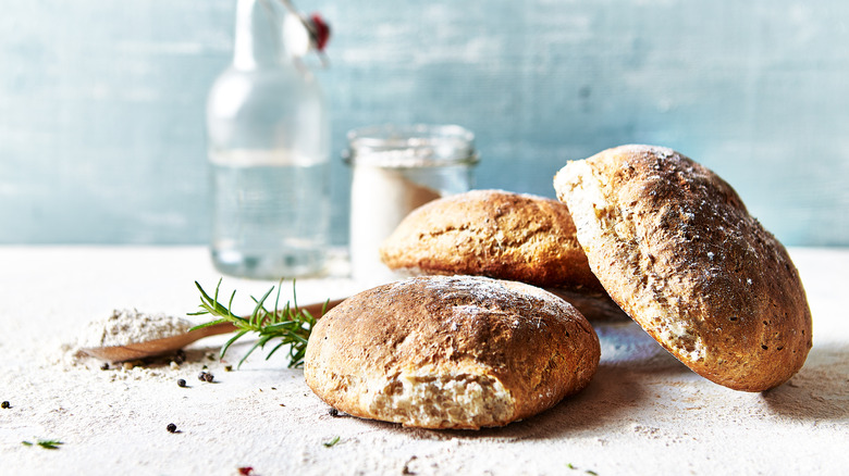 pile of spelt bread